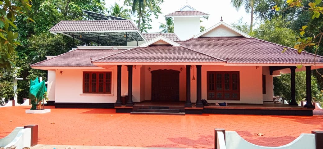 The homestay frontage on a bright Kerala morning